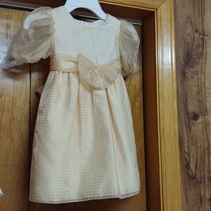 Yellow & white gingham dress w/ princess sleeves